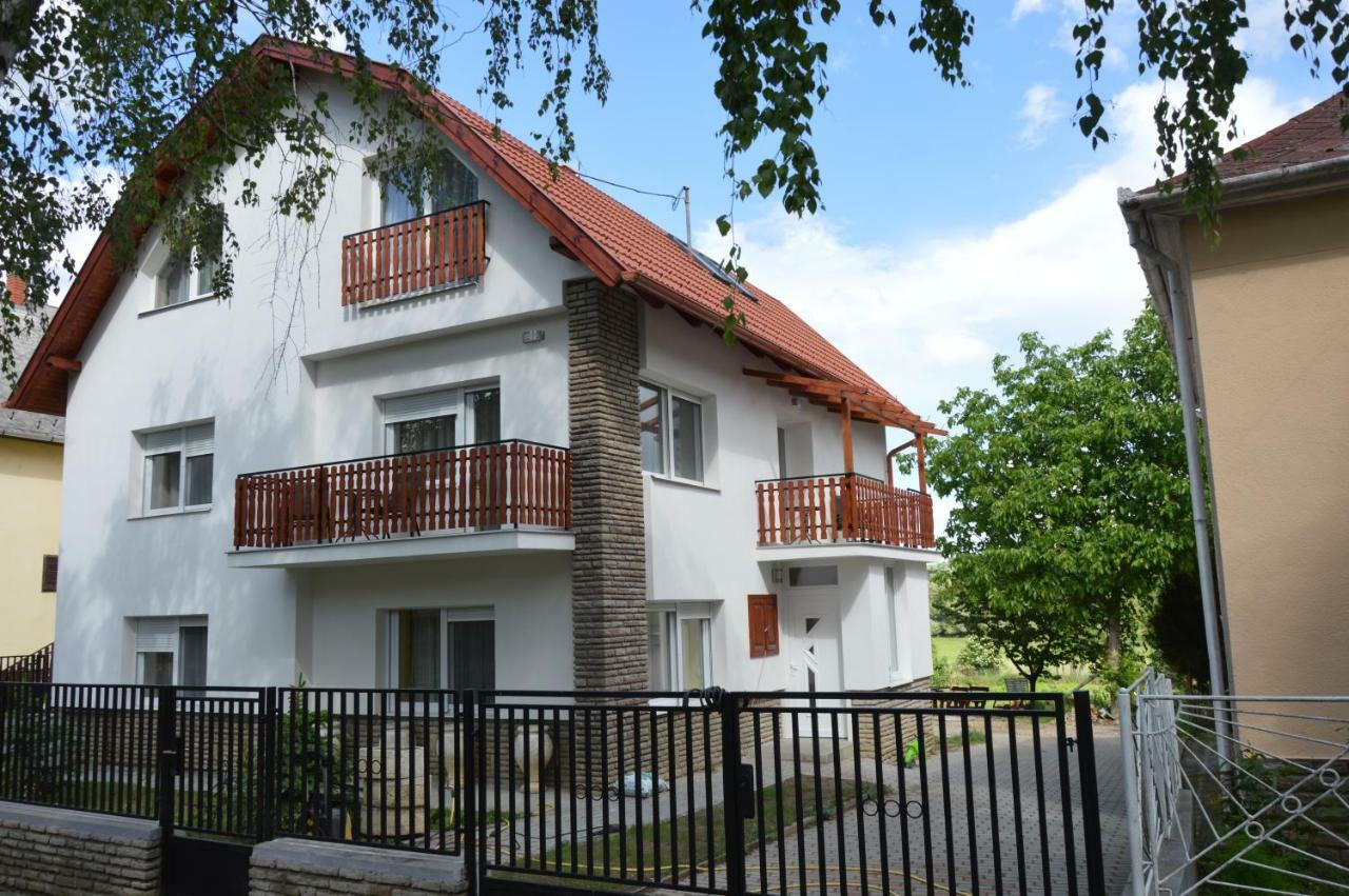Varga Apartman Hévíz Dış mekan fotoğraf