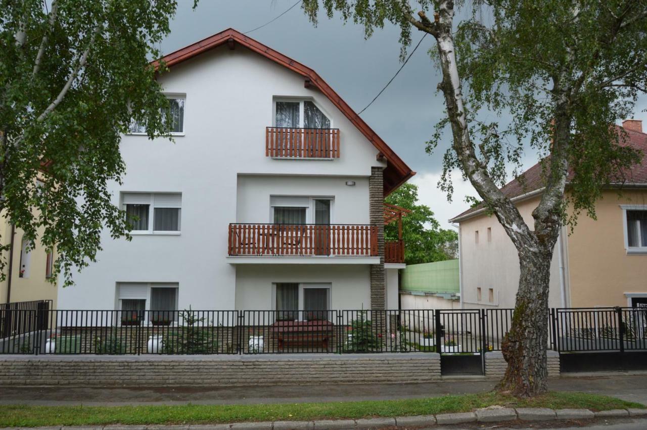 Varga Apartman Hévíz Dış mekan fotoğraf